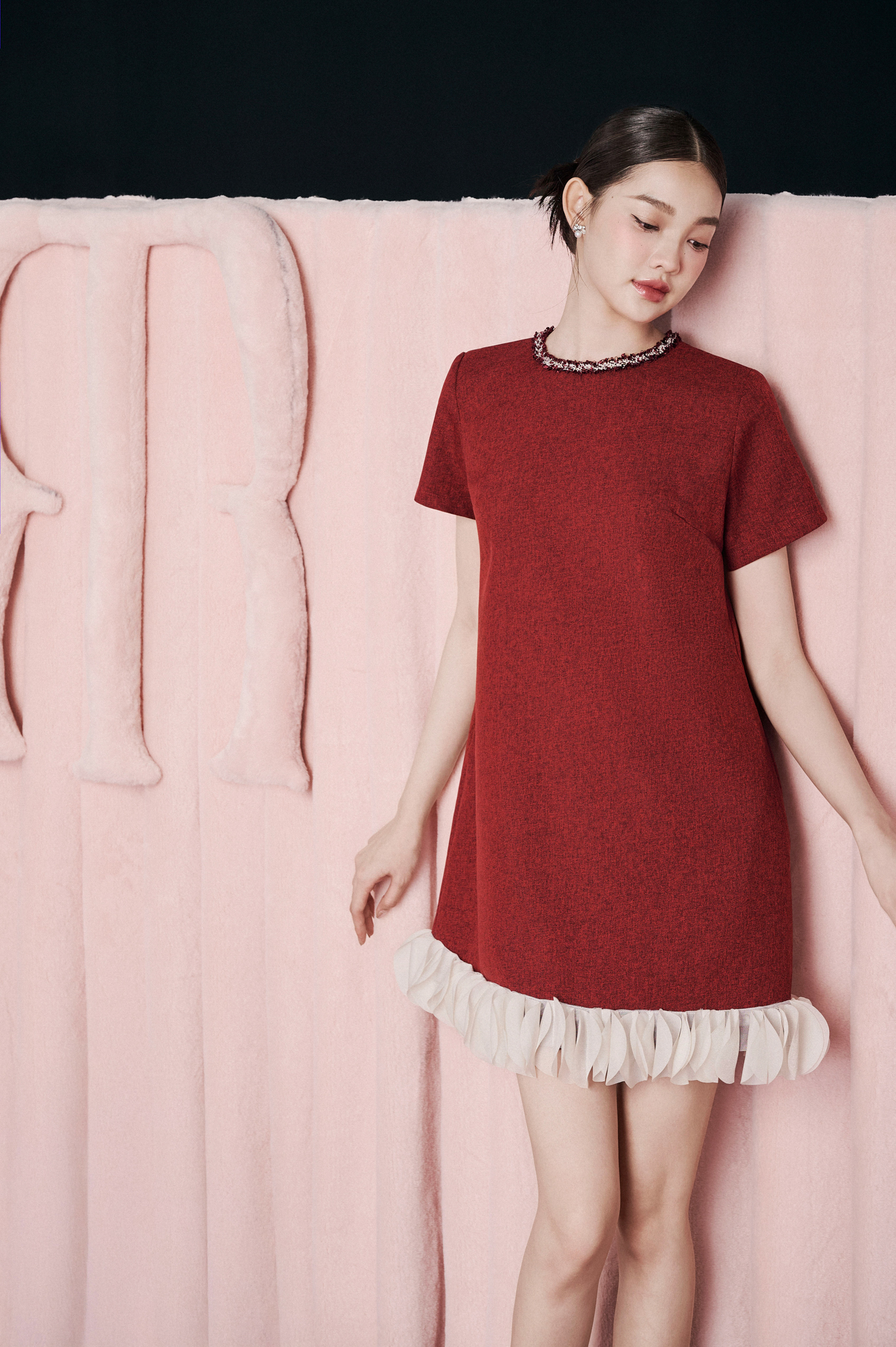 Mô tả RẬP MOMMY & BABY - Đầm Xanh Cổ Tròn Kết Dây Tweed Tay Ngắn - PARIS 04 - 6