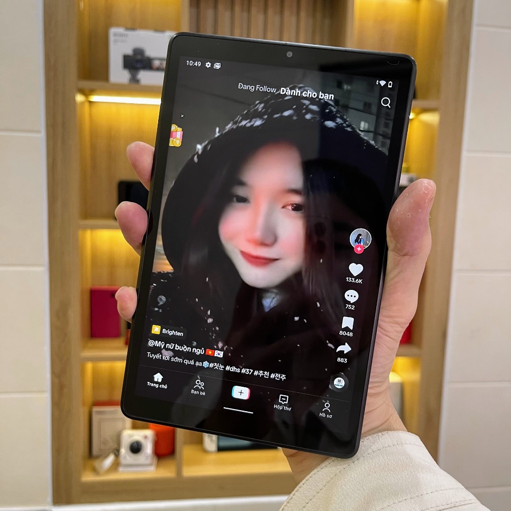 Máy tính bảng Lenovo Tab M8 màn FHD Ram 4G 64G có hỗ trợ 4G WIFI