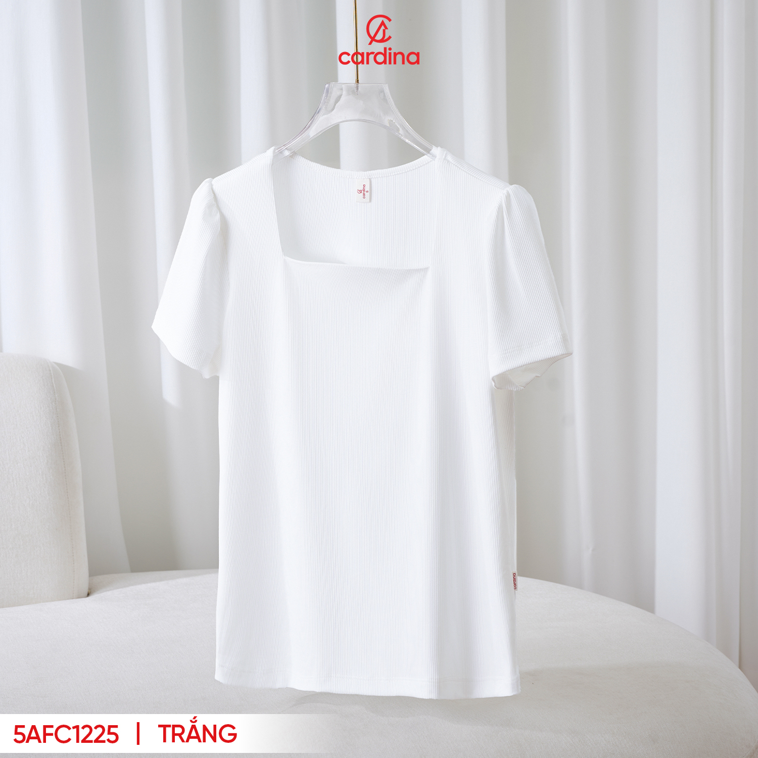 Mô tả Áo thun nữ CARDINA chất liệu tăm lạnh cổ vuông tay bồng kiểu dáng nhẹ nhàng hiện đại trẻ trung 4AFC12 5AFC12 - 12