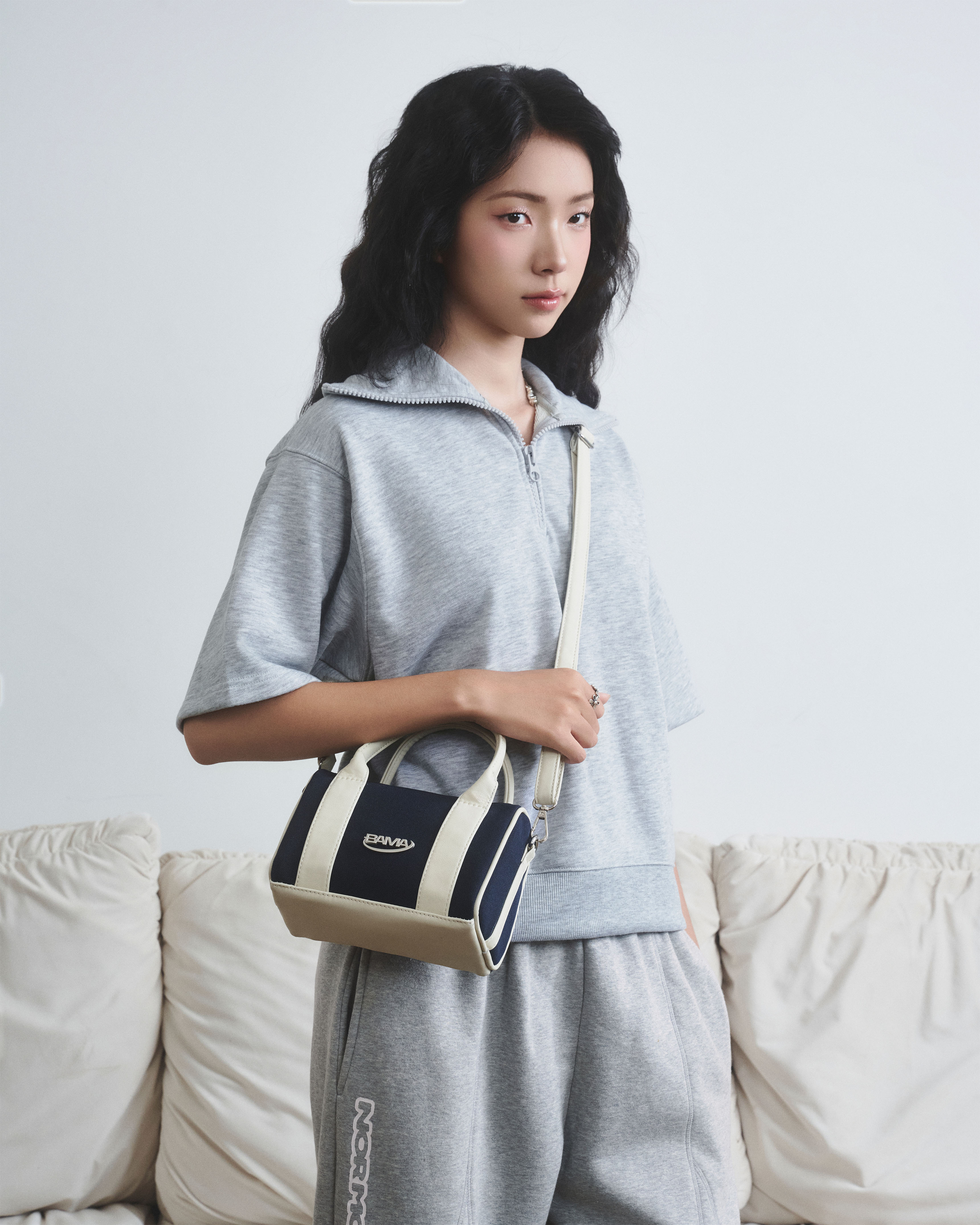 Mô tả Túi đeo chéo BAMA GOSSIP Shoulder Bag - 3