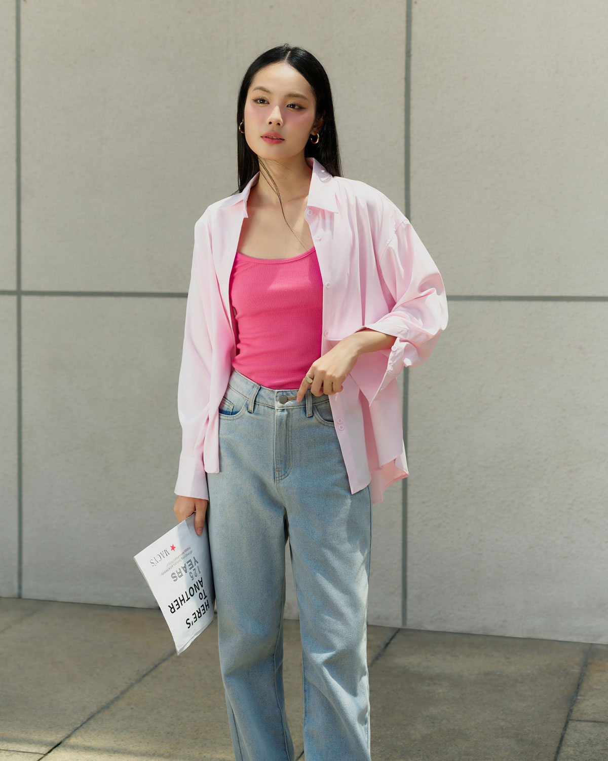 Phối đồ với áo sơ mi oversized