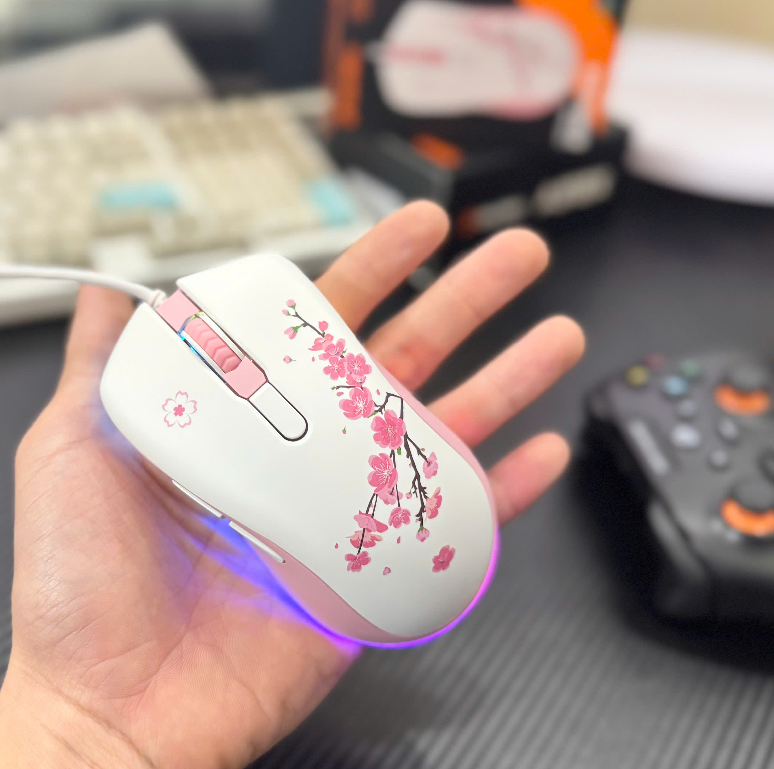 Mô tả Chuột Gaming DAREU EM908 Pink / Black / White (LED RGB, BRAVO sensor) - 5