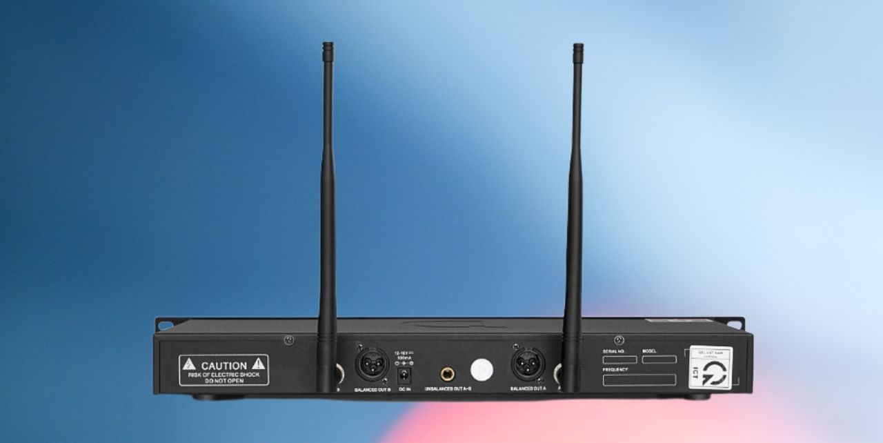 Mô tả Mic không dây DBAcoustic M400A - 15 chế độ EQ - 200 kênh tần số - Pin 8h - Hàng chính hãng - BH12T - 2