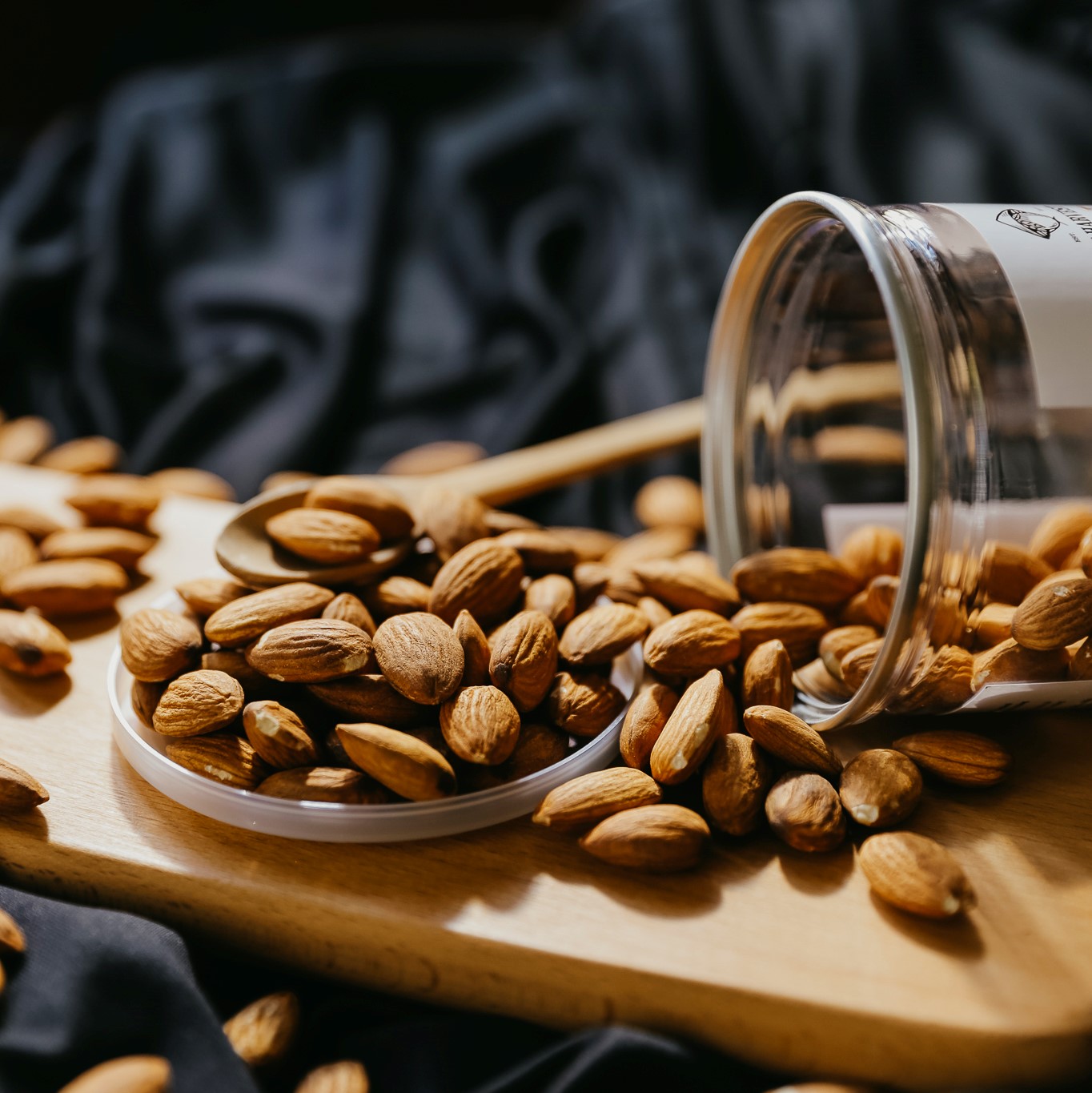 Mô tả Hạt Hạnh Nhân Sống DK Harvest Nhập Khẩu Mỹ Dùng Làm Sữa Hạt - Túi 500g - ngũ cốc dinh dưỡng, giảm cân - 2