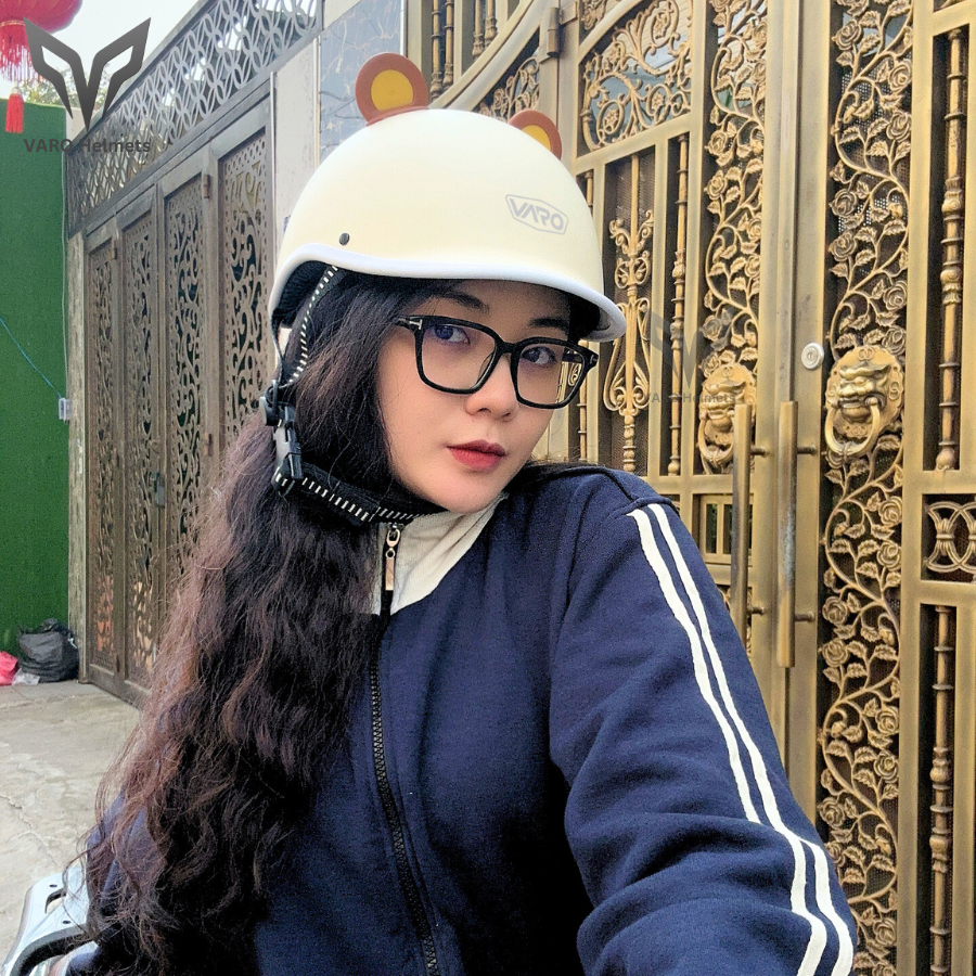 Mô tả Mũ Bảo Hiểm Nửa Đầu VARO Kiểu Dáng Cá Heo Chính Hãng - Đạt Chuẩn Quatest 2 - Bảo Hành 12 Tháng - 1