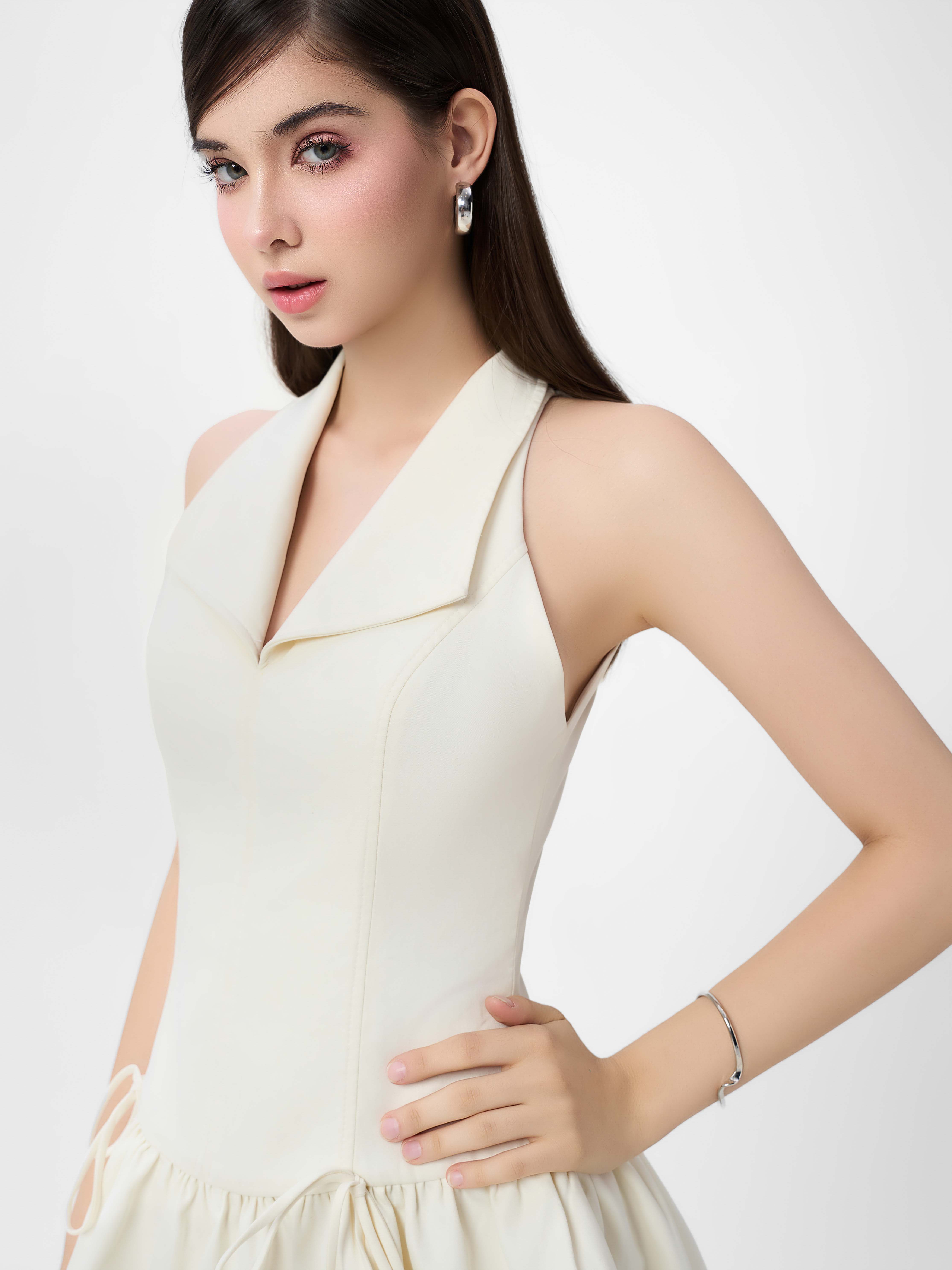 Mô tả RECHIC Đầm ngắn Felity dáng xòe phối cổ V sát nách cá tính năng động - 10
