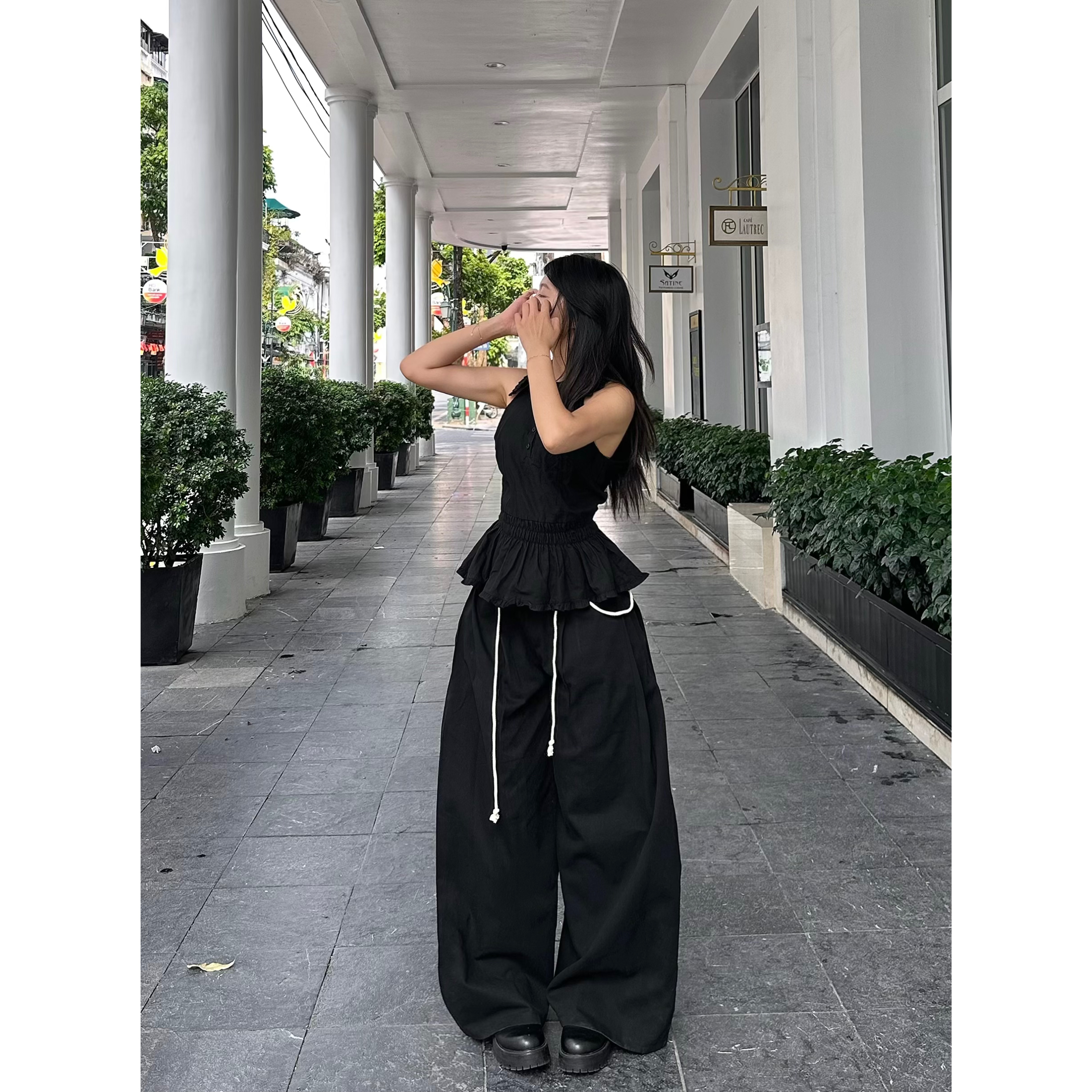 sản phẩm quần ống rộng 