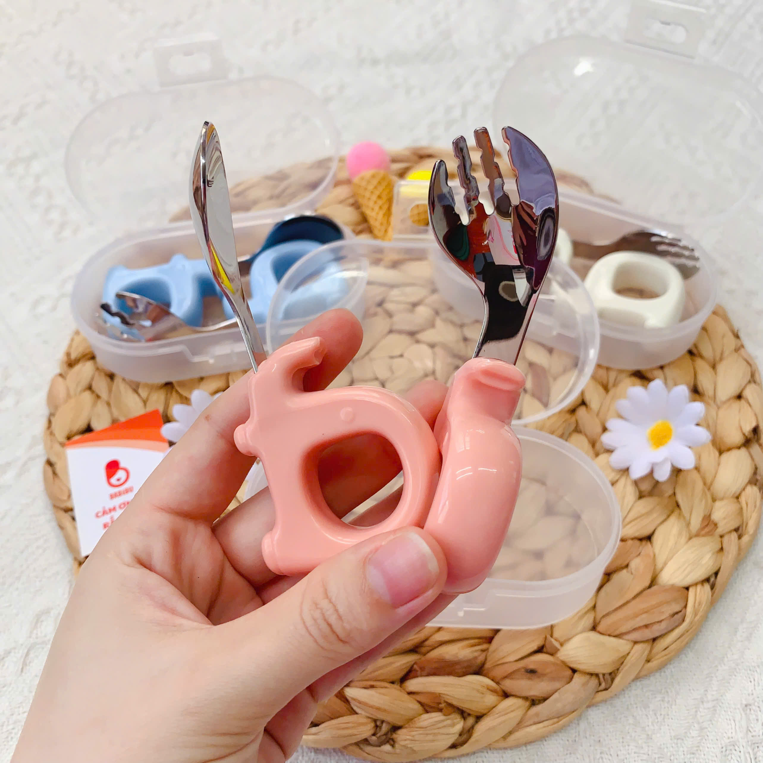 Thìa rĩa inox set 2 kèm hộp 