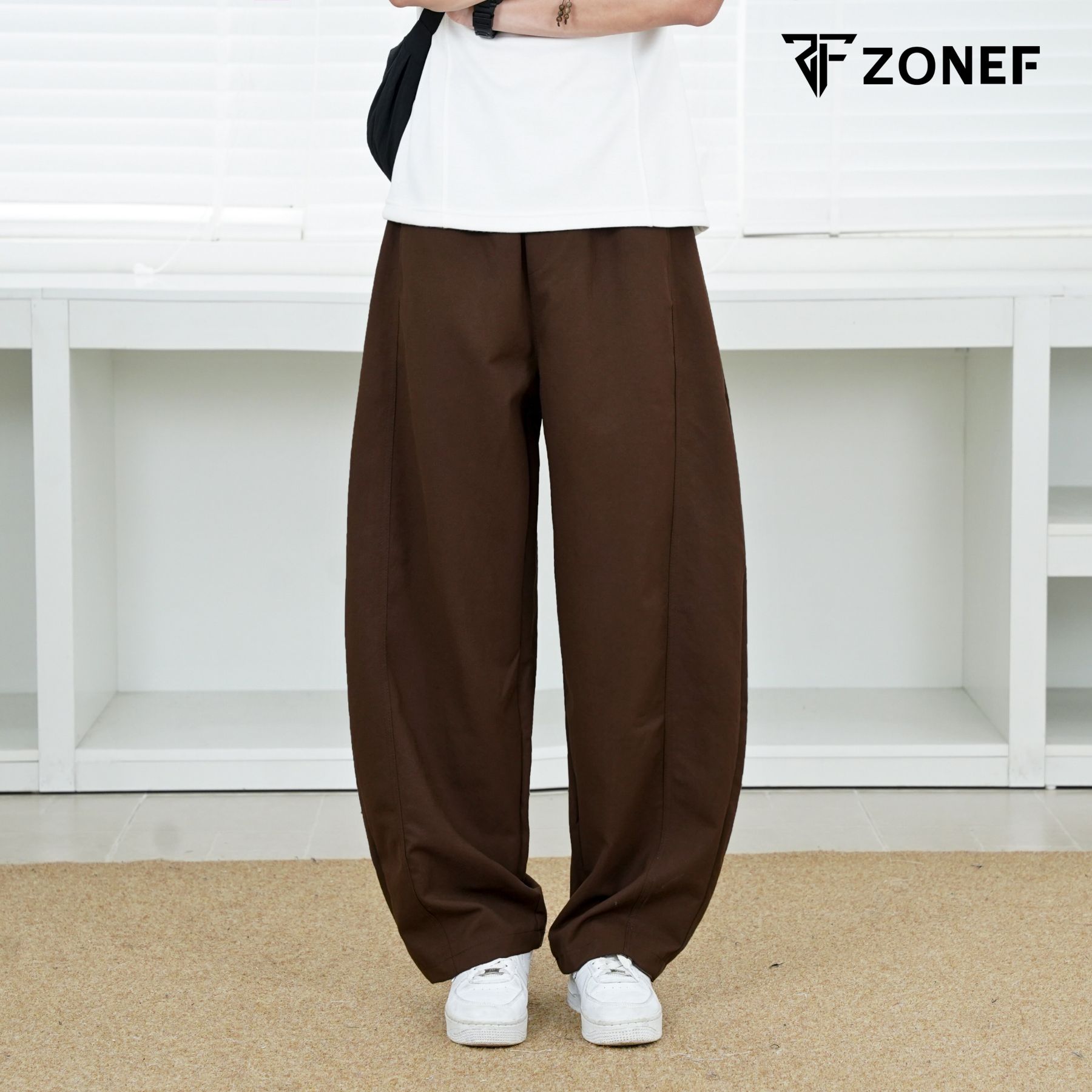 Quần Kaki Ống Rộng Form Thụng Hơi Cong Nhẹ Phối Line by ZONEF CLUB ...