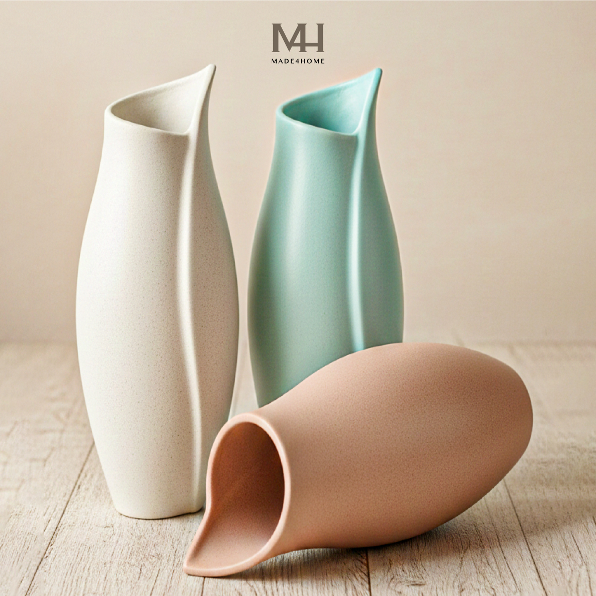 Bình hoa gốm sứ Nora trang trí decor dáng lượn sóng Made4Home - Kích thước 32x8cm