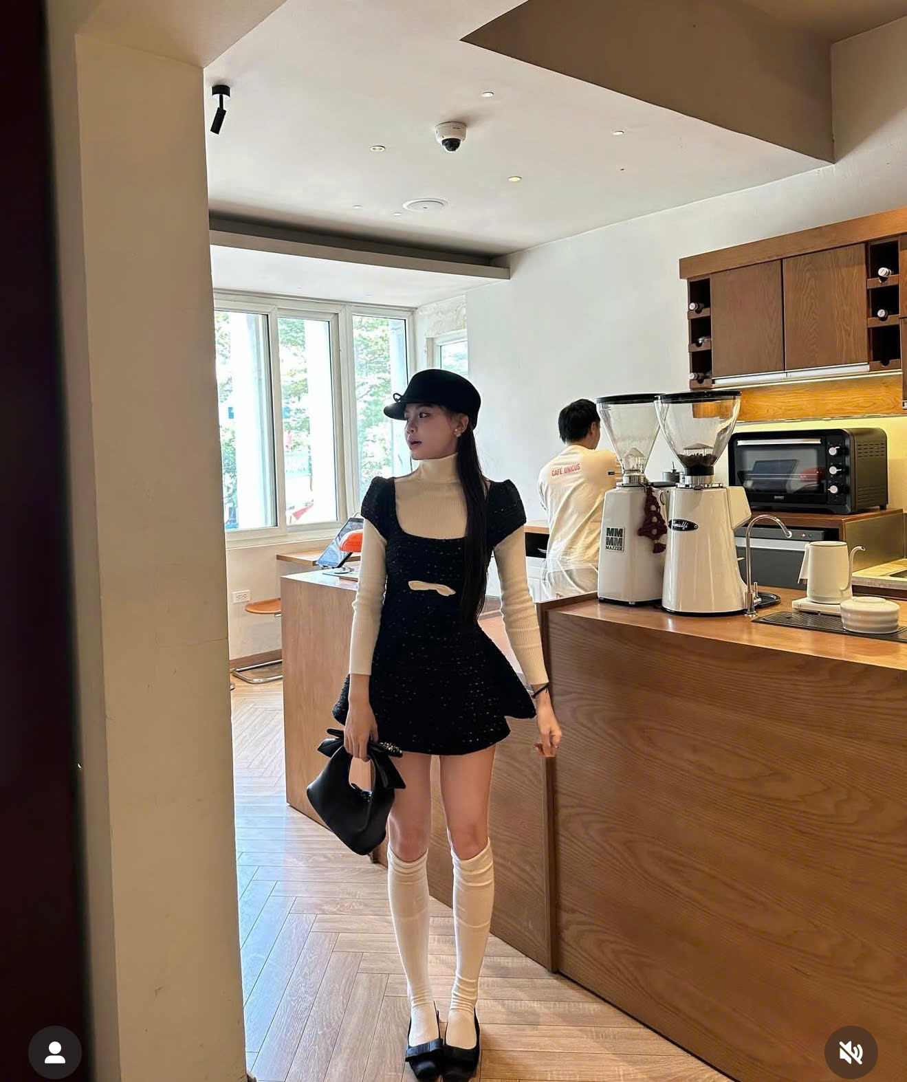 Set đồ nữ thiết kế chất dạ phối kim sa basic - RELIA | Shopee Việt Nam