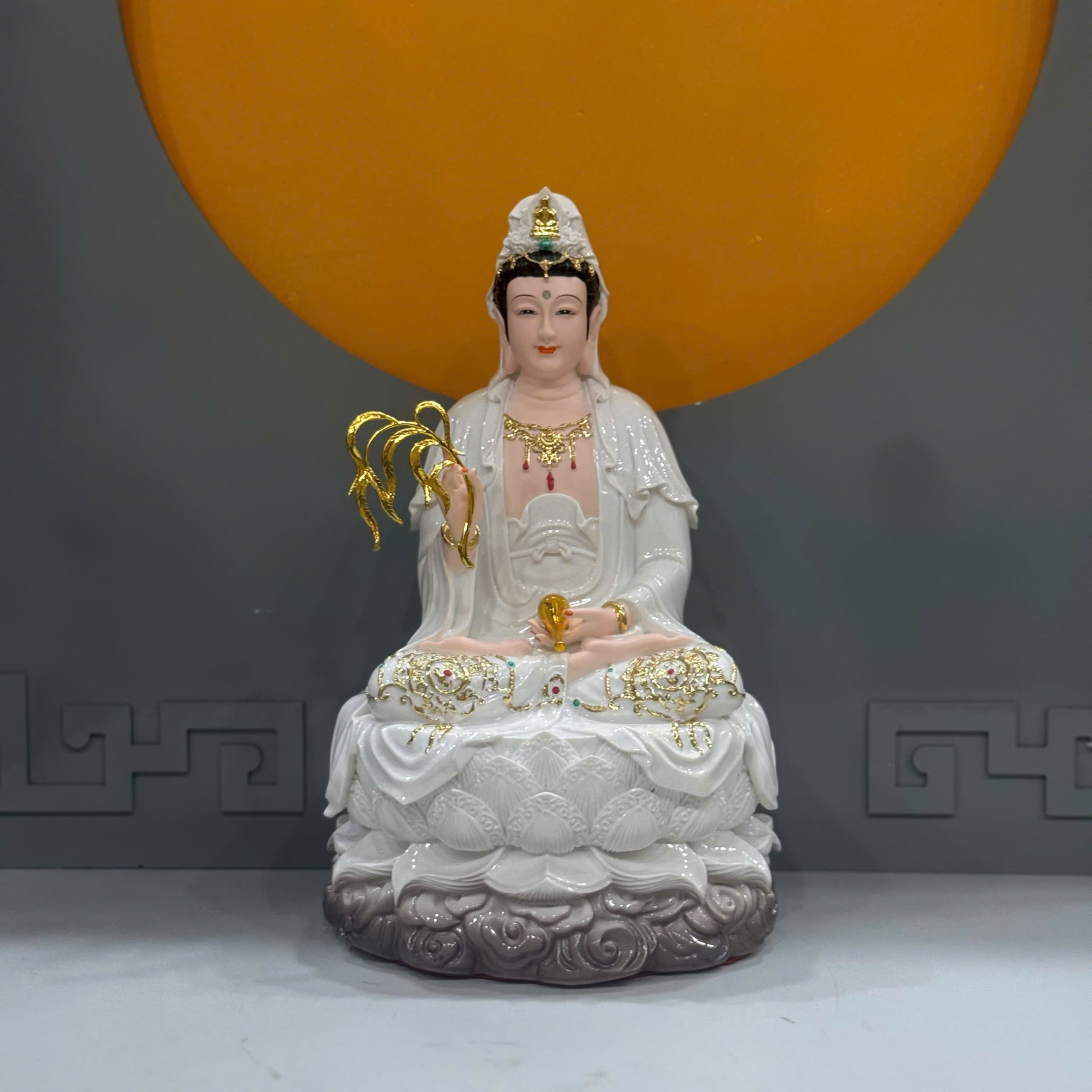 Tôn Tượng Quan Thế Âm Bồ Tát Ngồi 30cm Mẫu Đẹp Chất Poly Nhiều Màu Mới ...