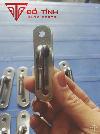 Móc bạt inox, móc bạt thành thùng xe tải, công tenner, xe ba gác , hàng inox loại đẹp