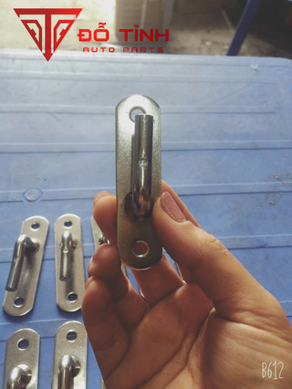 Móc bạt inox, móc bạt thành thùng xe tải, công tenner, xe ba gác , hàng inox loại đẹp