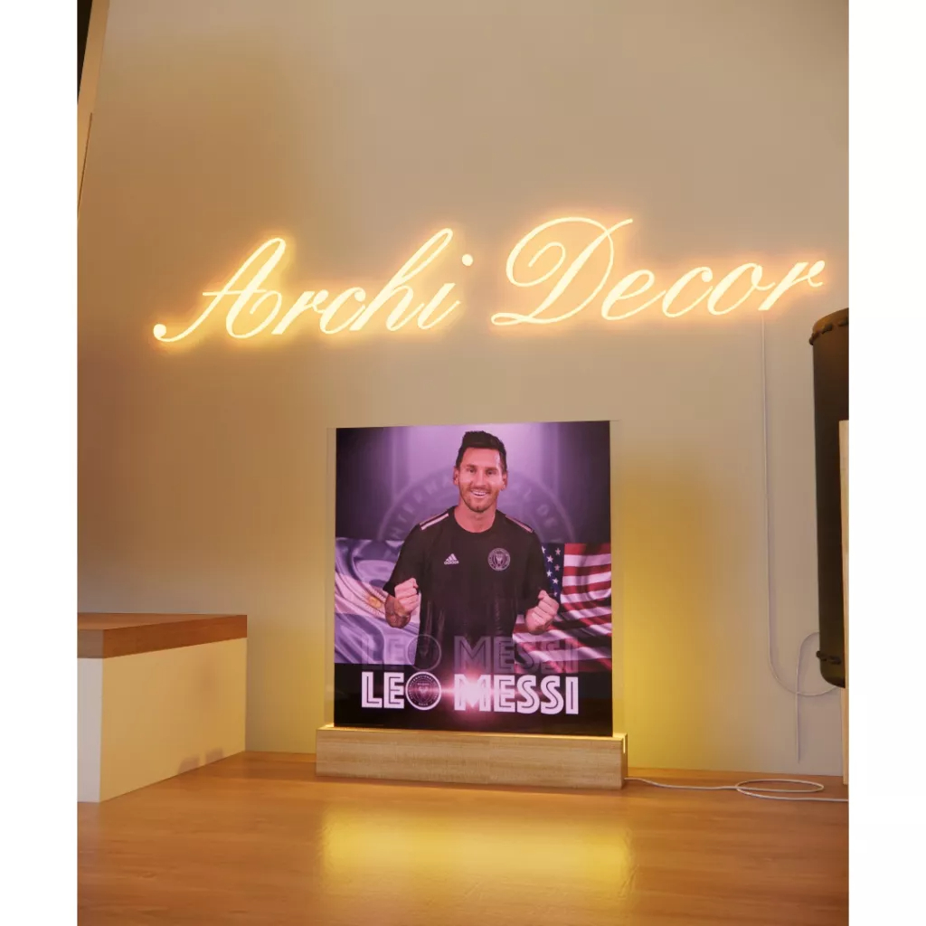 Đèn Ngủ In Hình Lionel Messi. Kích Thước 20*20 7 Màu, 6 Chế Độ Nháy, Điều Chỉnh Sáng Tối Tùy Thích
