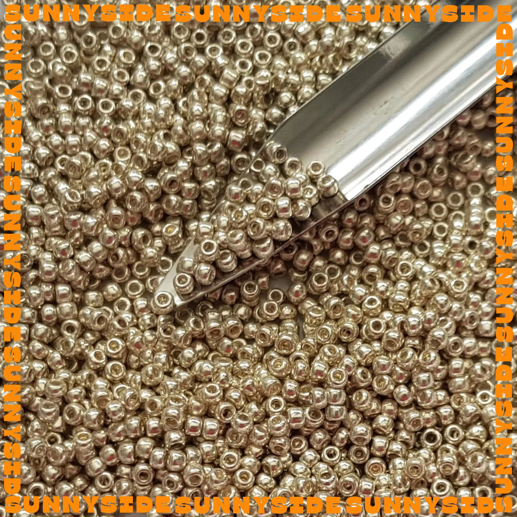 Gói 10gr Hạt Cườm Nhật TOHO ROUND Màu Kim Loại Cao Cấp Size Gói 10gr Hạt Cườm Nhật TOHO ROUND Màu Kim Loại Cao Cấp Size