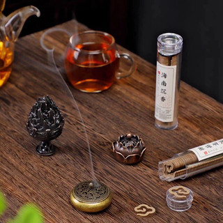 Trầm Thư Giãn Cao Cấp VÂN MÂY- Hương Thanh Nhẹ Dịu Ngọt Tự Nhiên - Trầm Mini Tiện Dụng Hộp Khoanh nhang (hàng tốt)