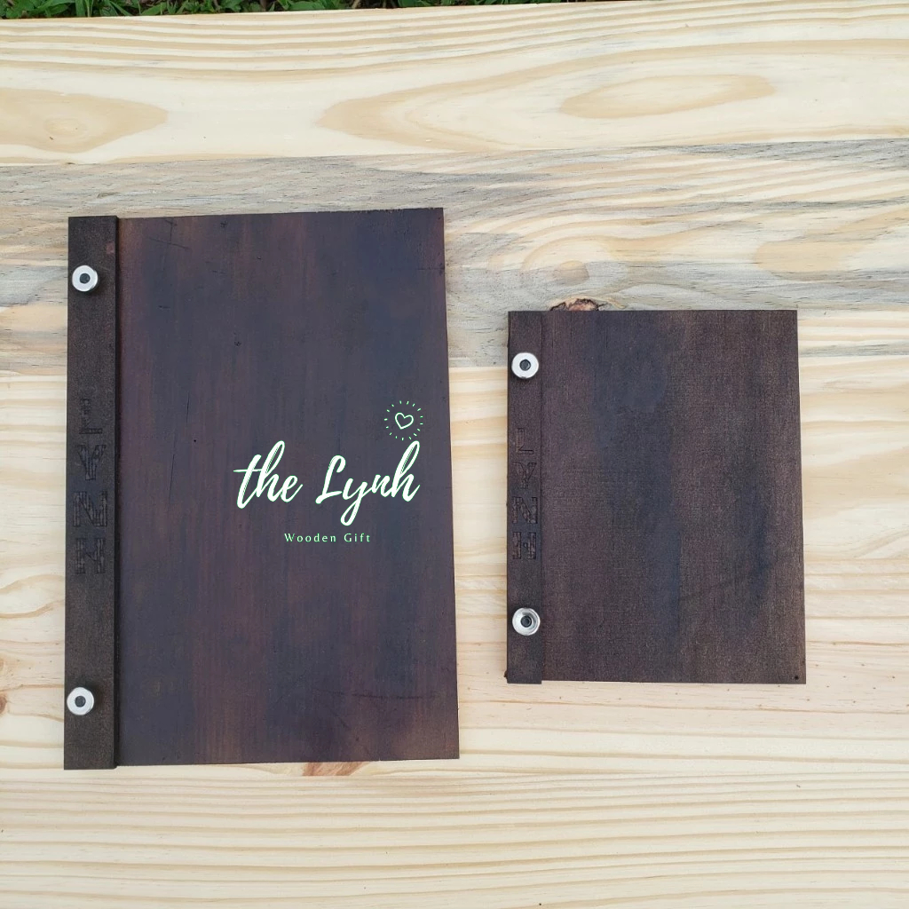 BẢNG KẸP MENU GỖ NGUYÊN KHỐI DỌC SƠN PU HOÀN THIỆN - Free khắc logo