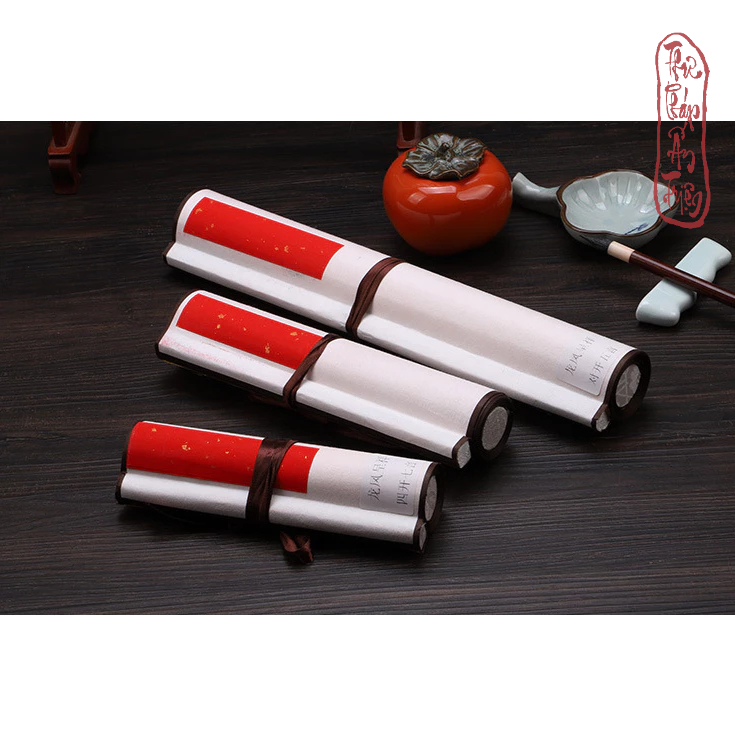 BIỂU BO LỤA VIẾT CÂU ĐỐI LONG PHỤNG MÀU ĐỎ MAY MẮN CHÚC TẾT ĐẦU NĂLM