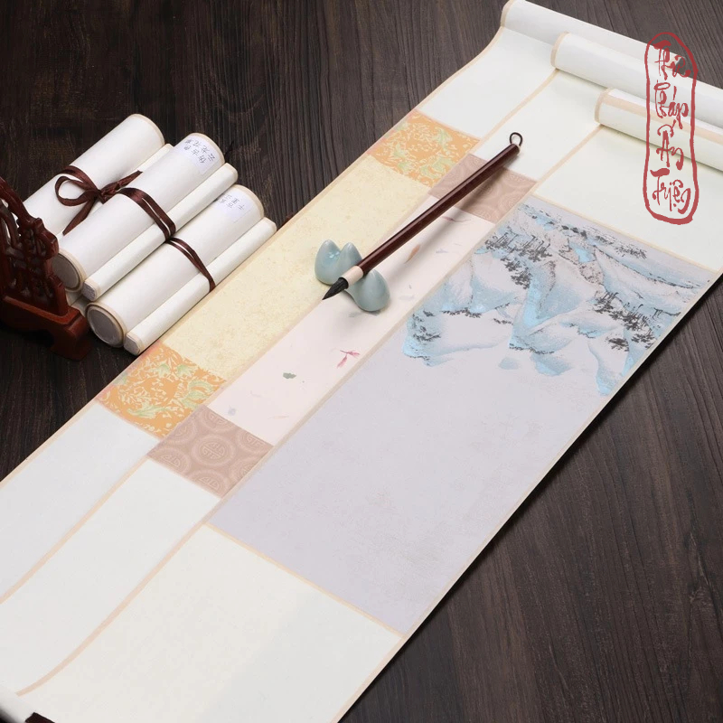 BIÊU BO LỤA THIÊN LÝ GIANG SƠN ĐỒ SIZE MINI 14X68CM IN THỦY MẶC THƯ PHÁP