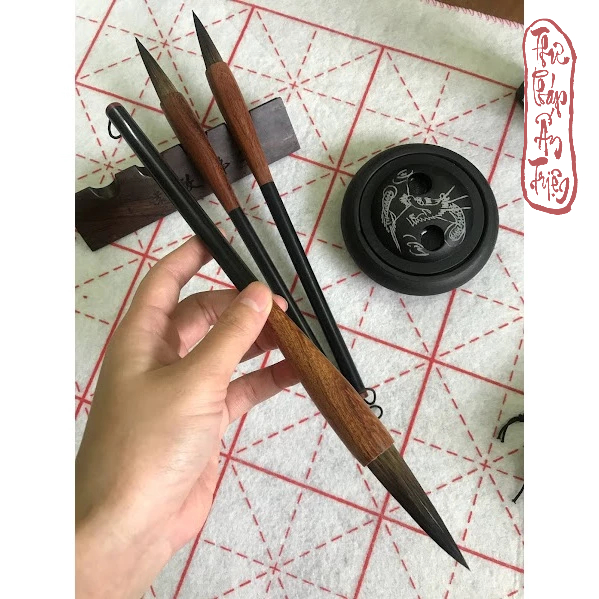 CỌ THƯ PHÁP BÚT LÔNG THƯ PHÁP - BÚT LÔNG CHỒN THUỶ ĐIÊU VƯƠNG có miễn phí vận chuyển có mã giảm giá