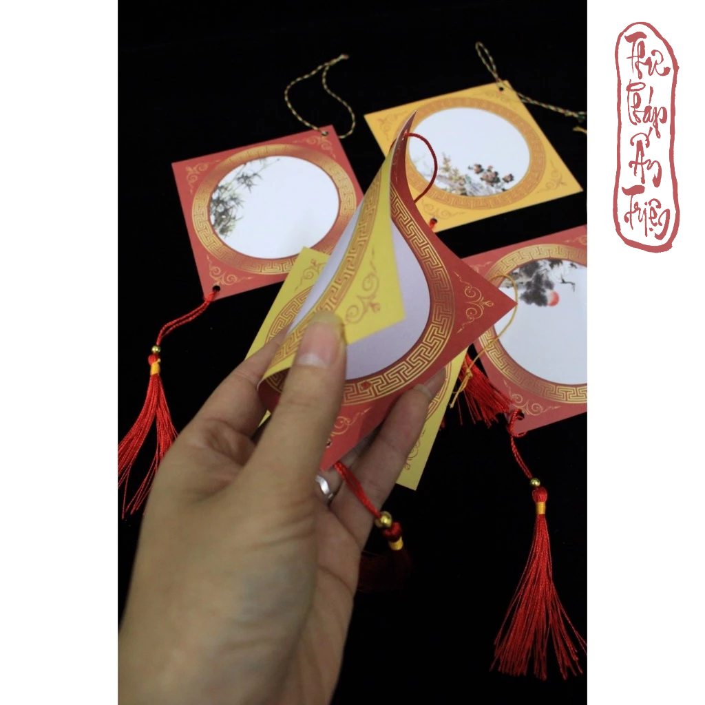 XẤP 5 LIỄN CỨNG MINI QUẢ TRÁM VIẾT CHỮ THƯ PHÁP TREO CÀNH MAI CÀNH ĐÀO
