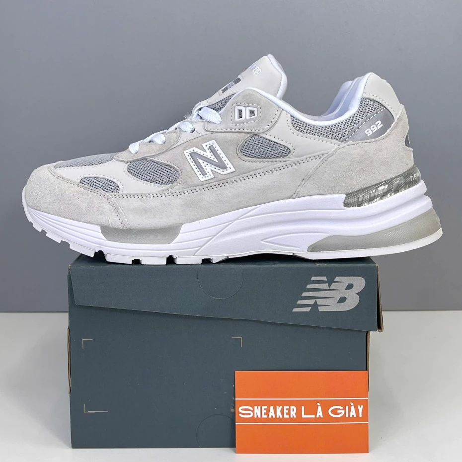 Giày Sneaker cổ thấp Running 992 White Silver M992WL Da Lộn Fullbox ...