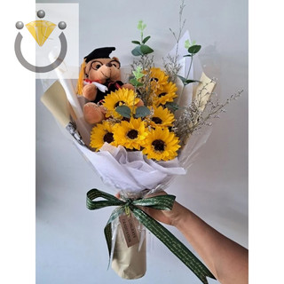 Bó hoa tốt nghiệp hướng dương kèm gấu
