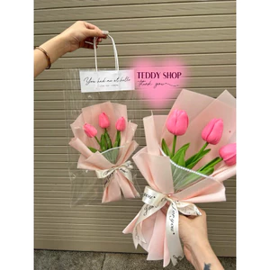 BÓ HOA TULIP 3 BÔNG KÈM TÚI