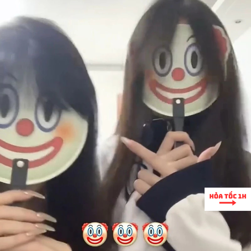 Quạt cầm tay hình chú hề JOKER hài hước | Shopee Việt Nam