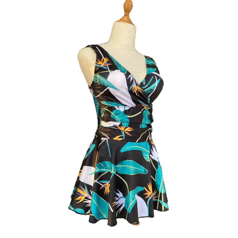size[M L Xl 2xl } Đồ Bơi 1mảnh kính đáo được may 2 lớp dày dặn mút ngực có quần bên trong