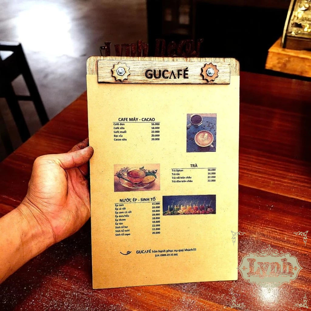 Menu gỗ size A4, in menu giấy craft ép plastic - Lynhdecor miễn phí khắc logo theo yêu cầu