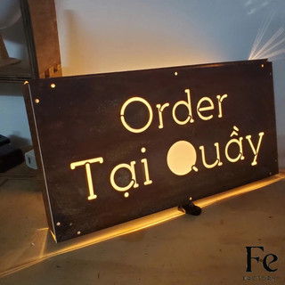 Bảng hiệu sắt Rỉ sét Order Here đèn LED treo tường ngoài trời, MIỄN PHÍ THIẾT KẾ - FeFACTORY