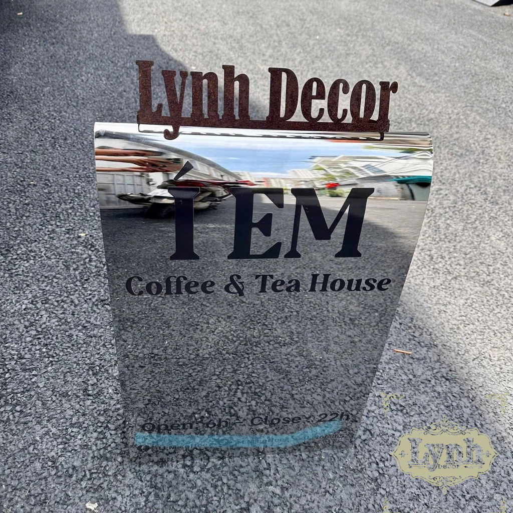 Standee Inox in UV 2 mặt,miễn phí thiết kế trang trí quán cafe - LynhDecor