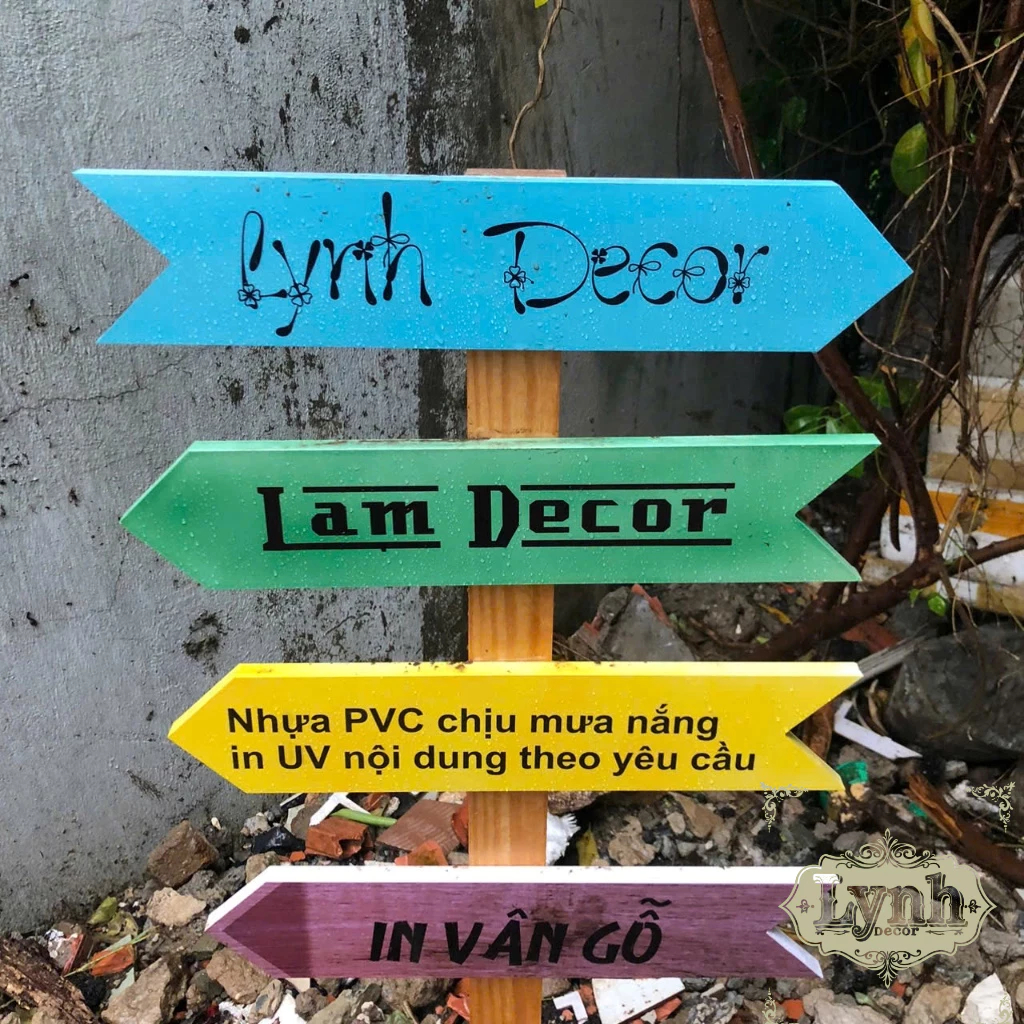 Bảng mũi tên bằng nhựa PVC in UV, chịu mưa nắng ngoài trời thoải mái | Lynhdecor miễn phí thiết kế