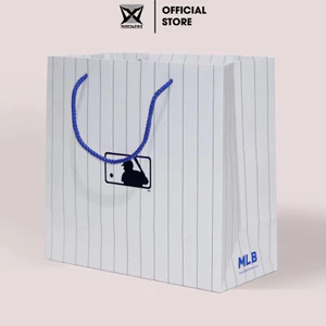 Túi giấy có quai MLB đựng đồ hãng size medium vừa mũ túi nhỏ
