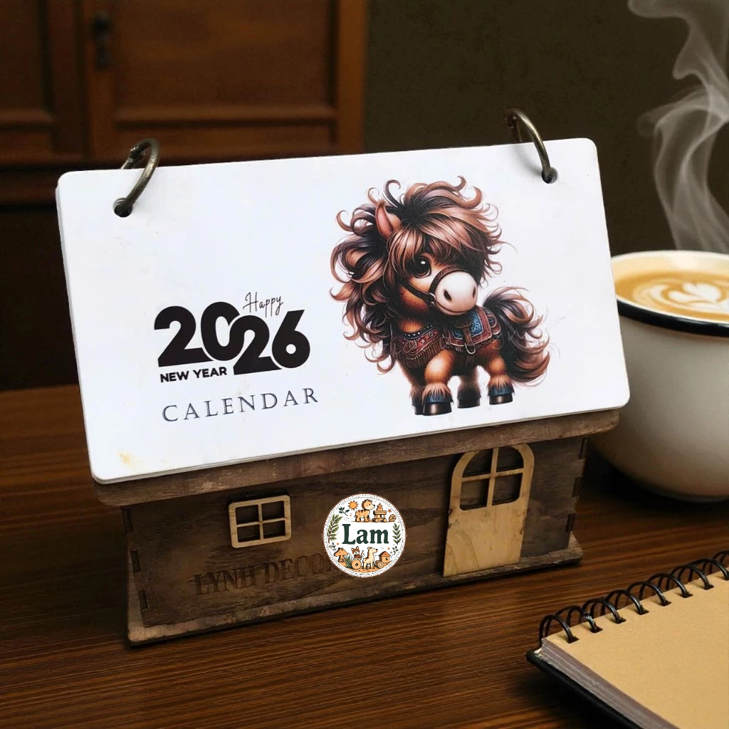 Lịch gỗ Ngôi Nhà, Lịch để bàn đa năng | LynhDecor Miễn Phí in,khắc tên Logo theo yêu cầu