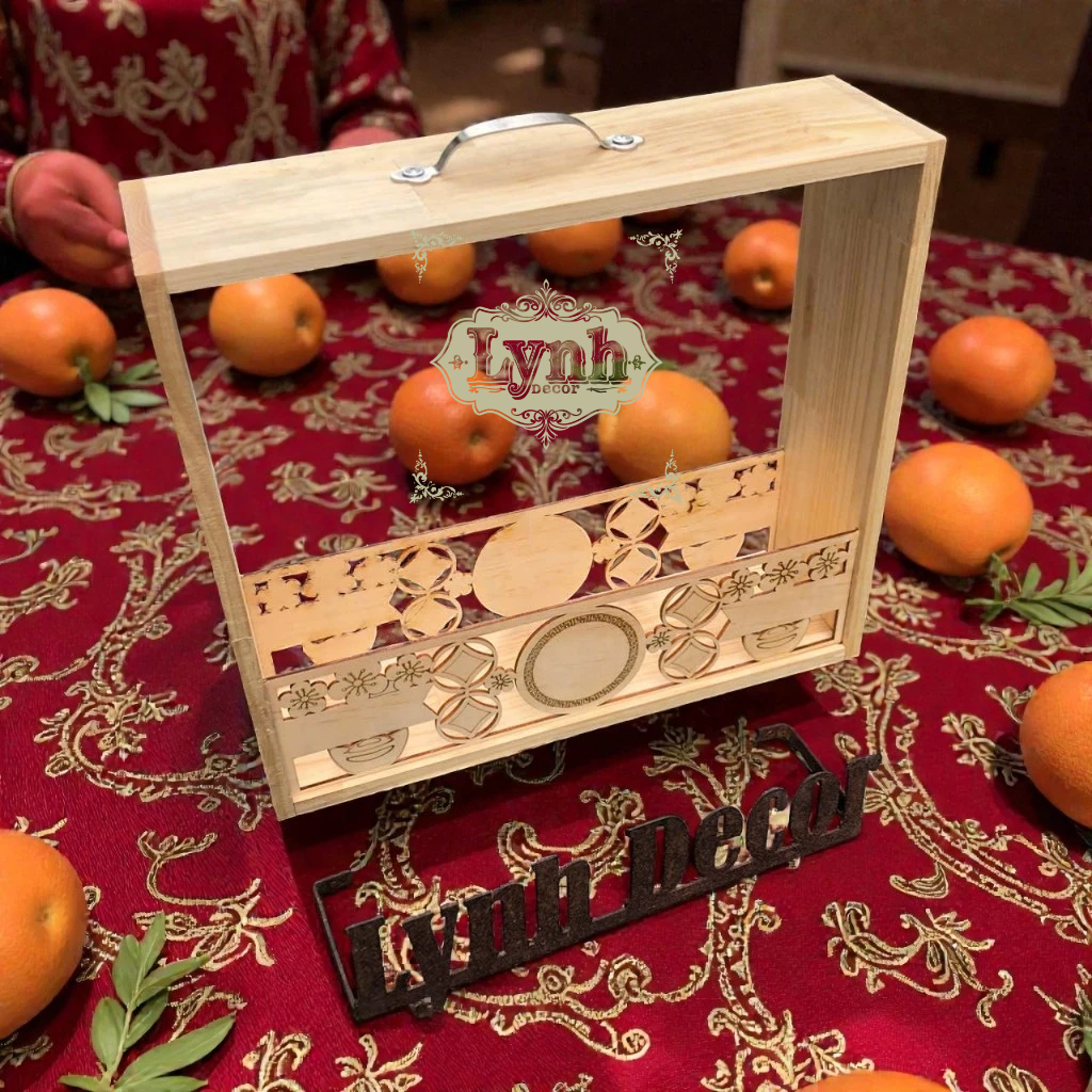 KHAY GỖ HÌNH VALI  HOA MAI – QUÀ TẾT CAO CẤP | LYNHDECOR MIỄN PHÍ KHẮC LOGO 2 MẶT