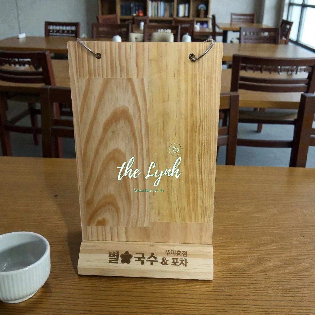 Standee tent card Menu Gỗ Thông Dày 10mm | Lynhdecor miễn phí khắc logo 2 mặt