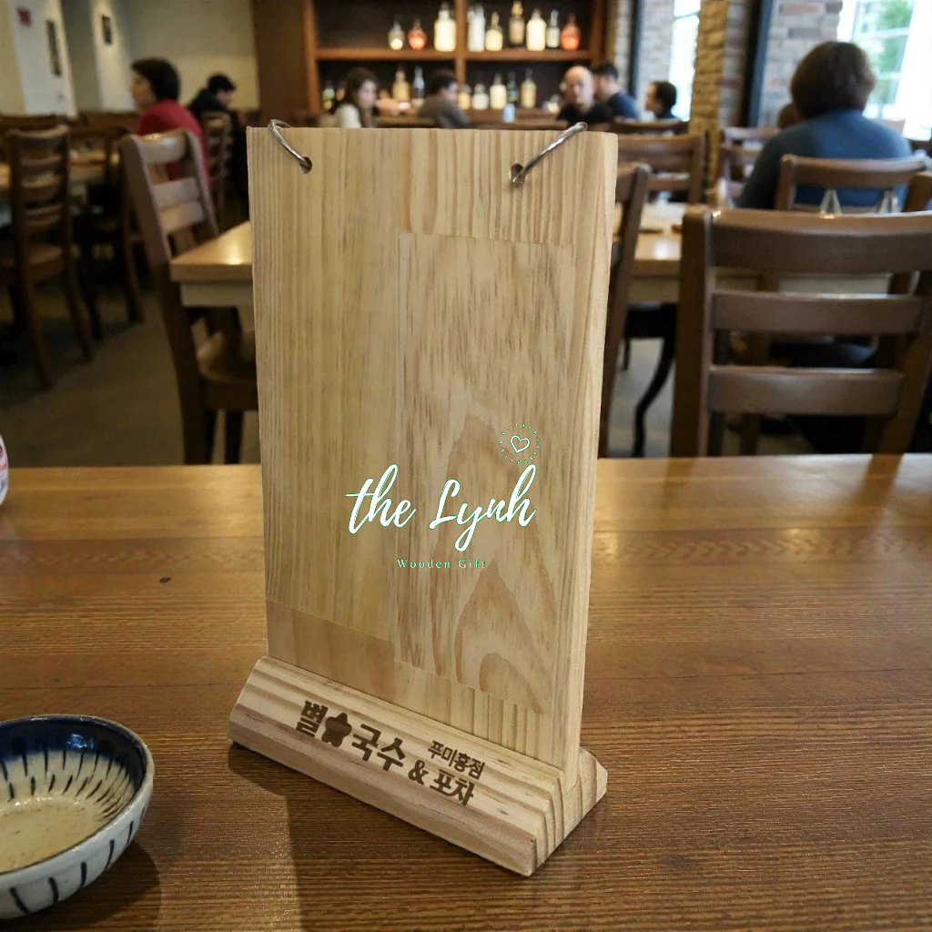 Standee tent card Menu Gỗ Thông Dày 10mm | Lynhdecor miễn phí khắc logo 2 mặt