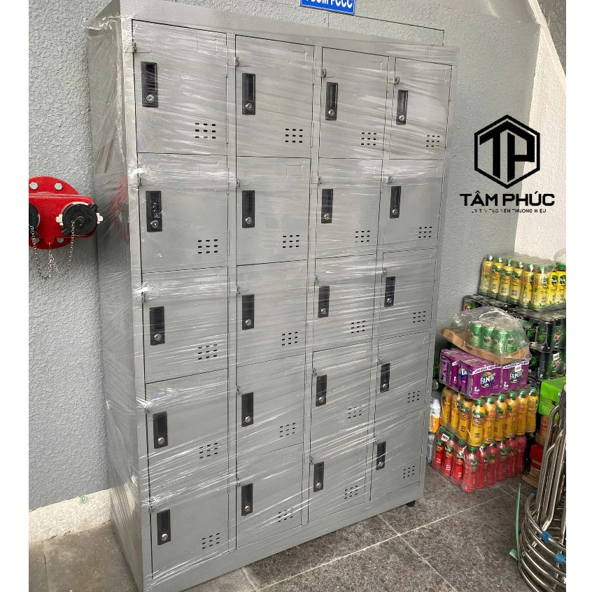 Tủ locker 24 ngăn sơn dầu và sơn tĩnh điện cao cấp, đựng đồ dùng cá nhân.