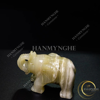 Tương voi phong thủy dài 7.5cm đá ngọc tự nhiên nguyên khối HANMYNGHE