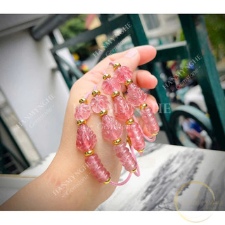 Vòng tay đá thạch anh dâu tây hồng mixngũ điếu hồ ly và cỏ 4 lá HANMYNGHE