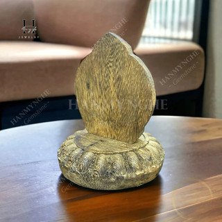 Tượng di lặc để ô tô trầm hương tốc vườn HANMYNGHE
