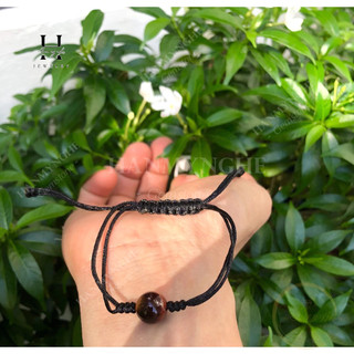 vòng tay đan chỉ đen siêu xinh