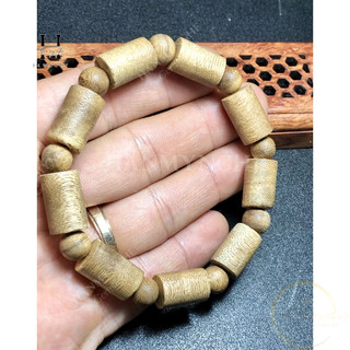 Vòng tay trầm hương dạng trúc HANMYNGHE
