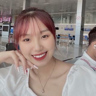 thu_hang_2k2
