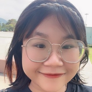 nhung18102001