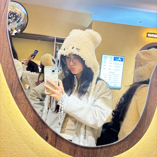 vuhoanghuyencham