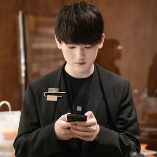 dth_hin